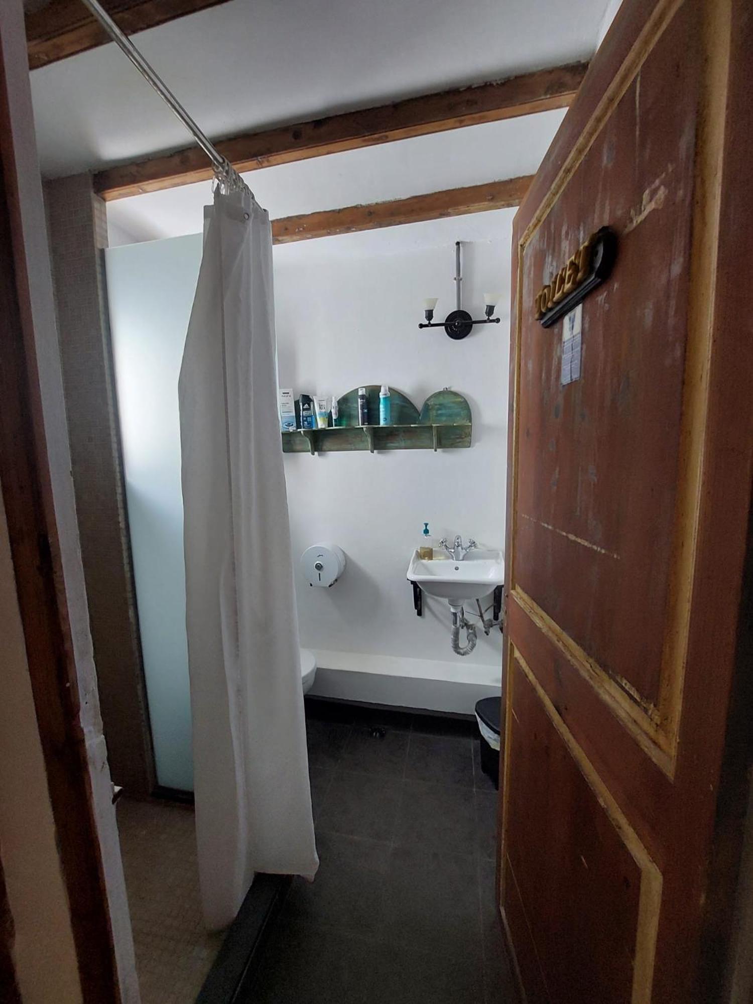 Ibiza Boutique Guest House Bilik gambar